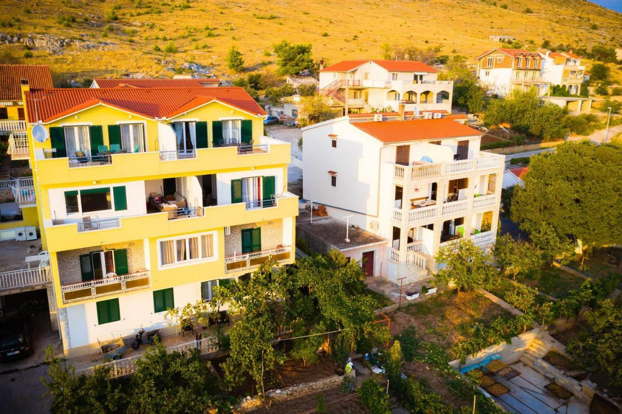 Apartmani Bare I Danica Grebastica Bagian luar foto